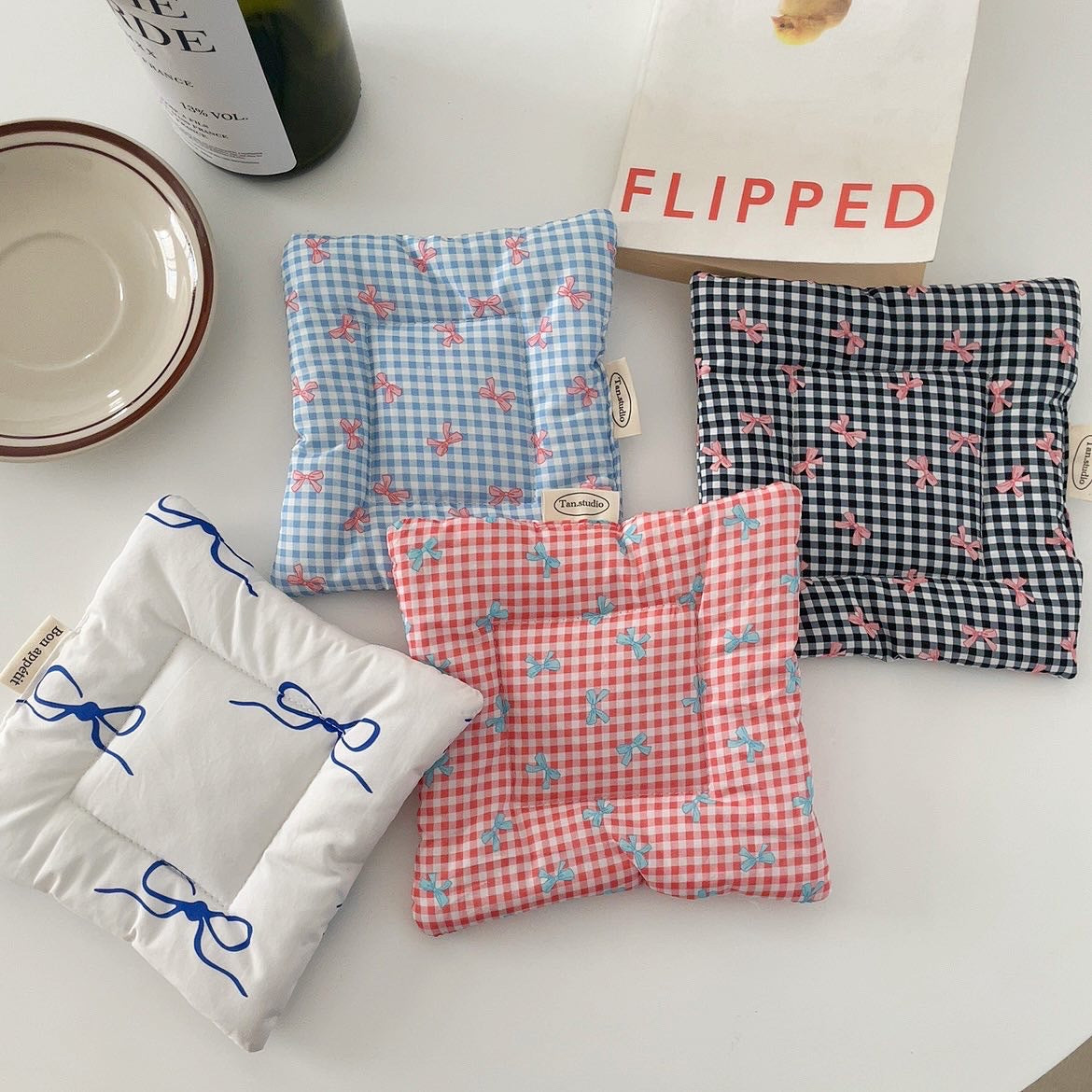 Bow print plaid cotton padded coaster, square insulation mat, kitchen mat tabletop decoration props